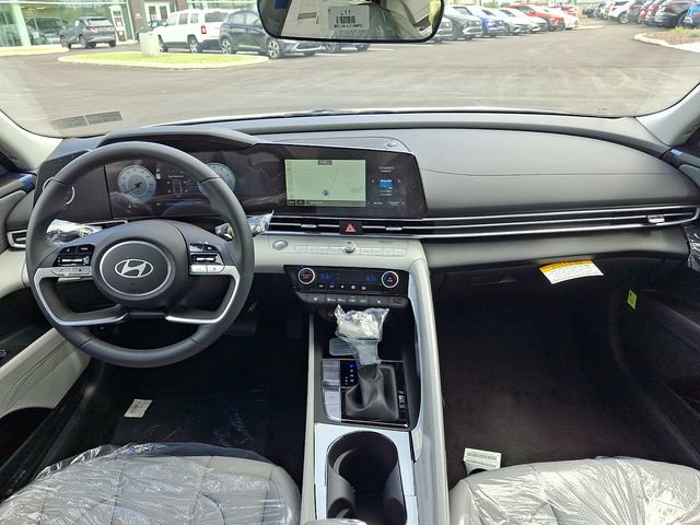 New 2026 Hyundai Elantra Limited FWD image 10