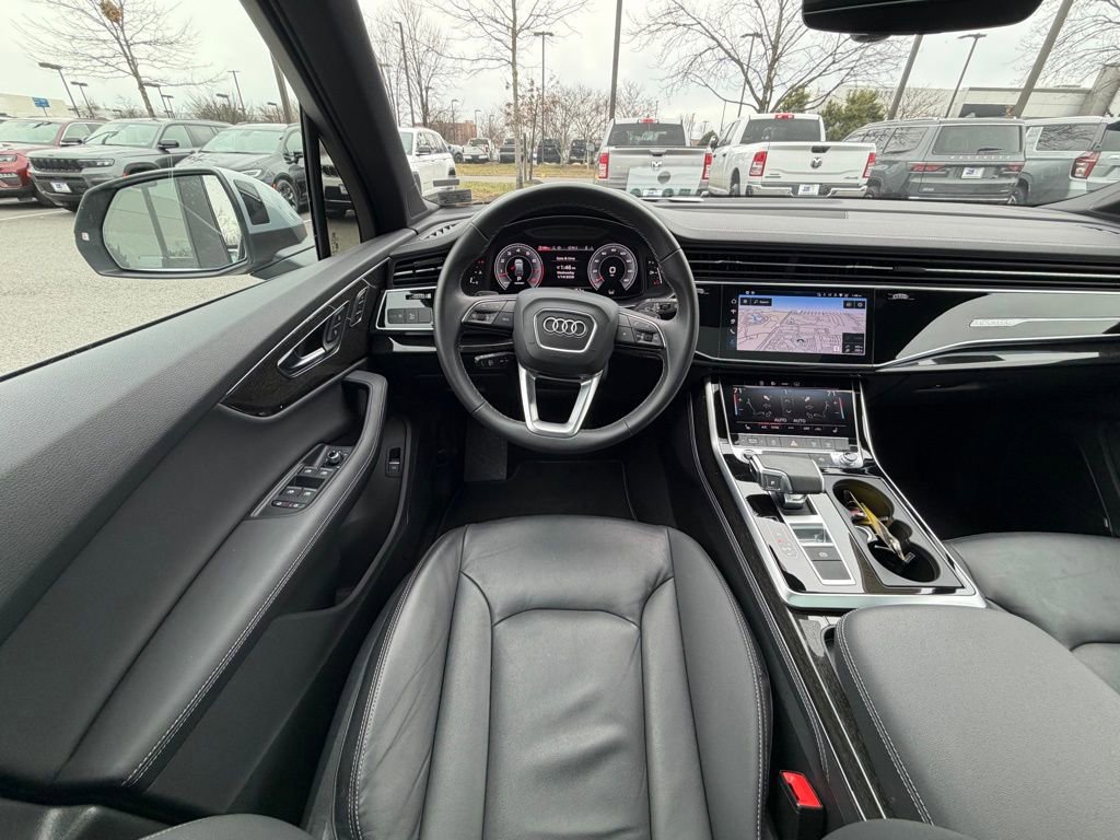 Used 2025 Audi Q7 3.0T Premium Plus image 20