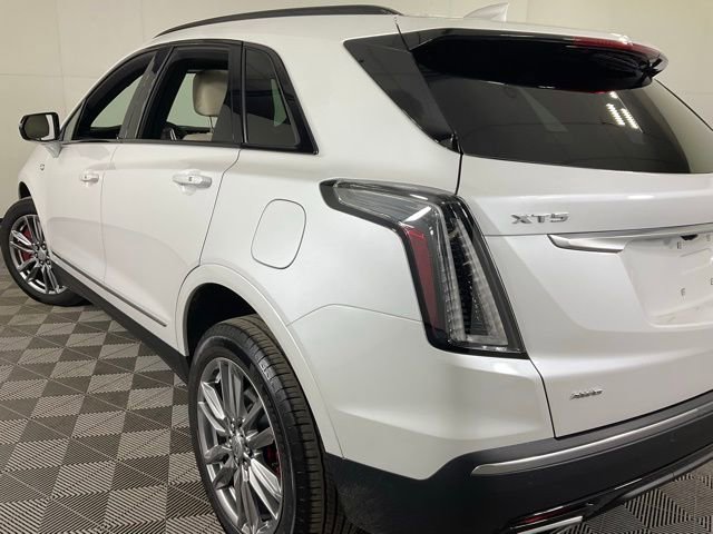 Certified 2025 Cadillac XT5 Sportv image 32