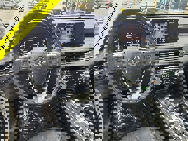 Used 2022 INFINITI QX60 Sensory image 16