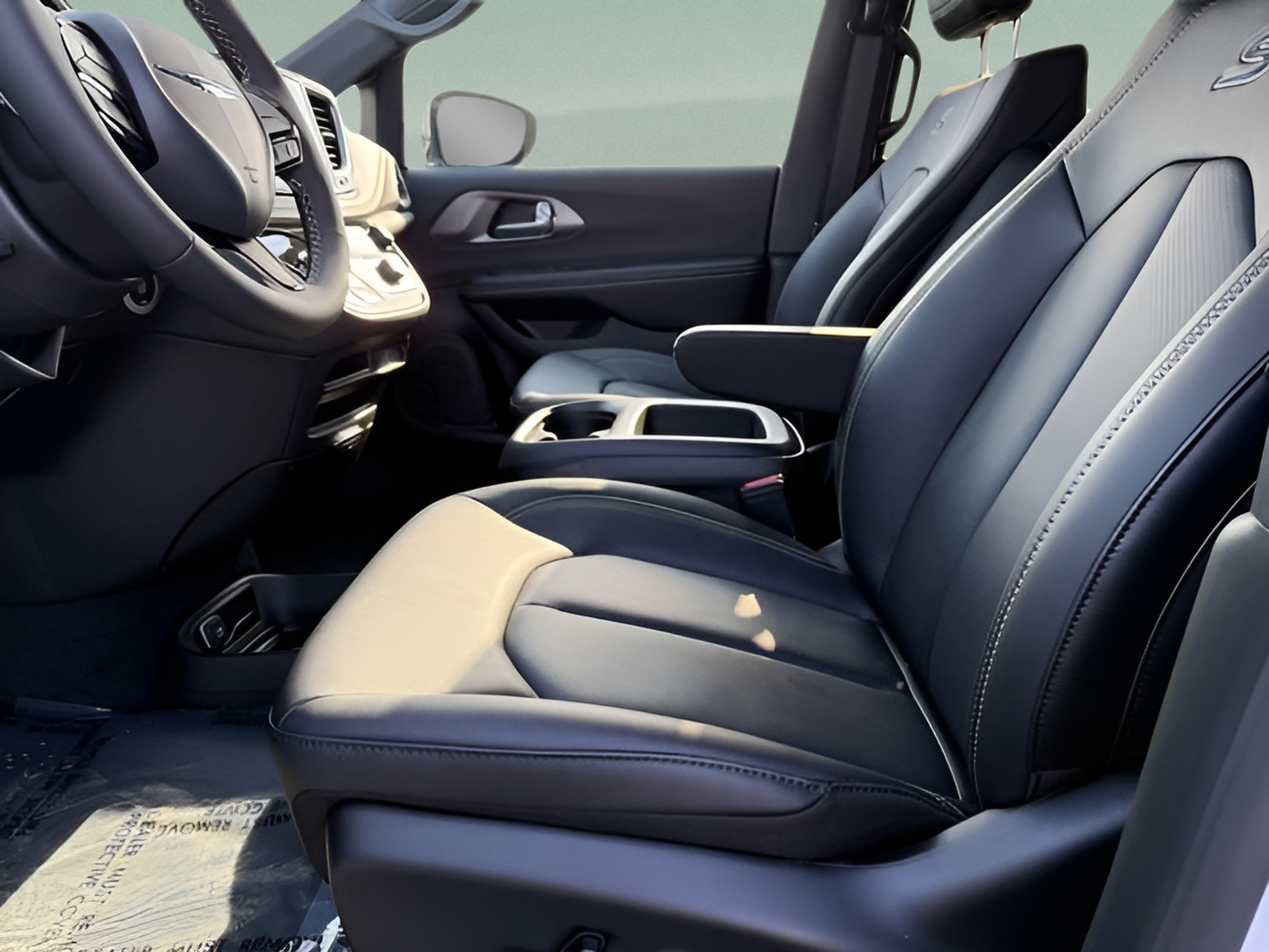 New 2026 Chrysler Pacifica Select w/ S Appearance Package FWD image 18