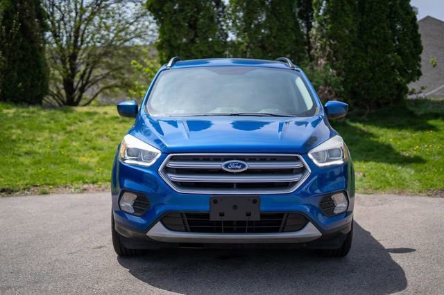 Used 2017 Ford Escape SE w/ Equipment Group 201A FWD image 2