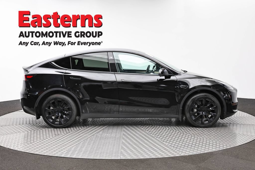 Used 2024 Tesla Model Y Long Range AWD/4WD image 4