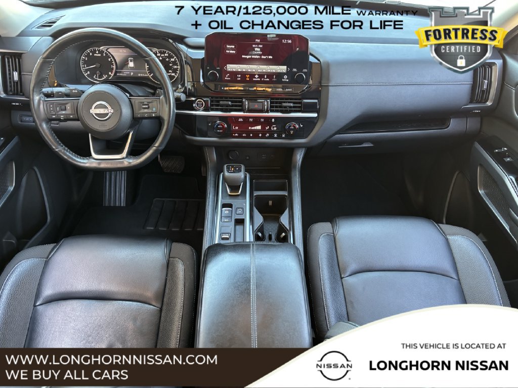 Used 2024 Nissan Pathfinder SL FWD image 10