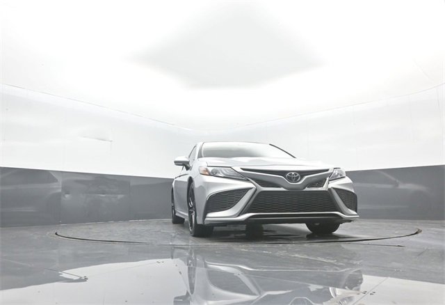 Used 2021 Toyota Camry XSE w/ Navigation Package image 28