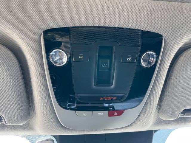 Used 2023 Kia Sorento SX AWD/4WD image 54