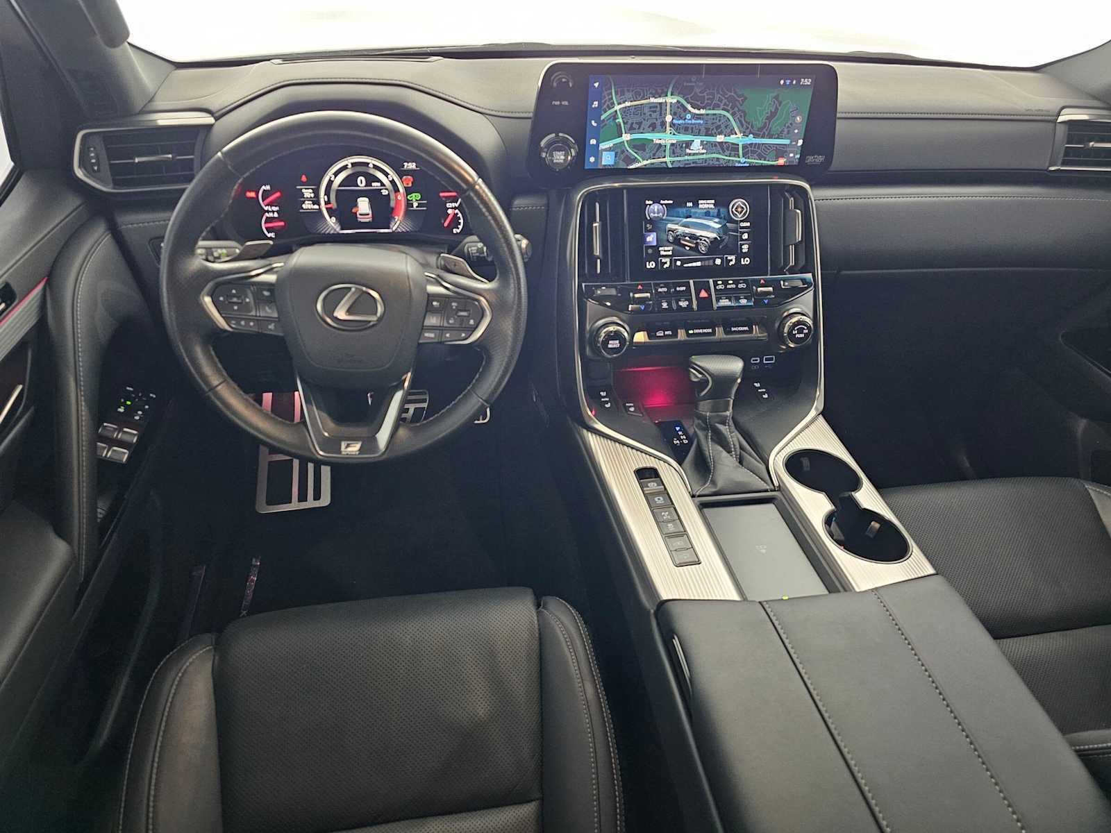 Used 2023 Lexus LX 600 F Sport AWD/4WD image 20