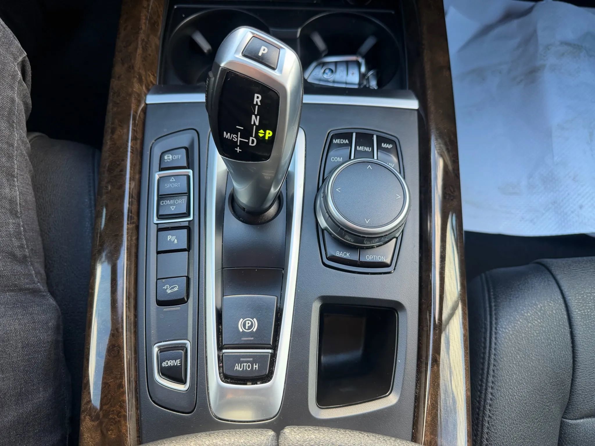 Used 2017 BMW X5 xDrive40e image 21