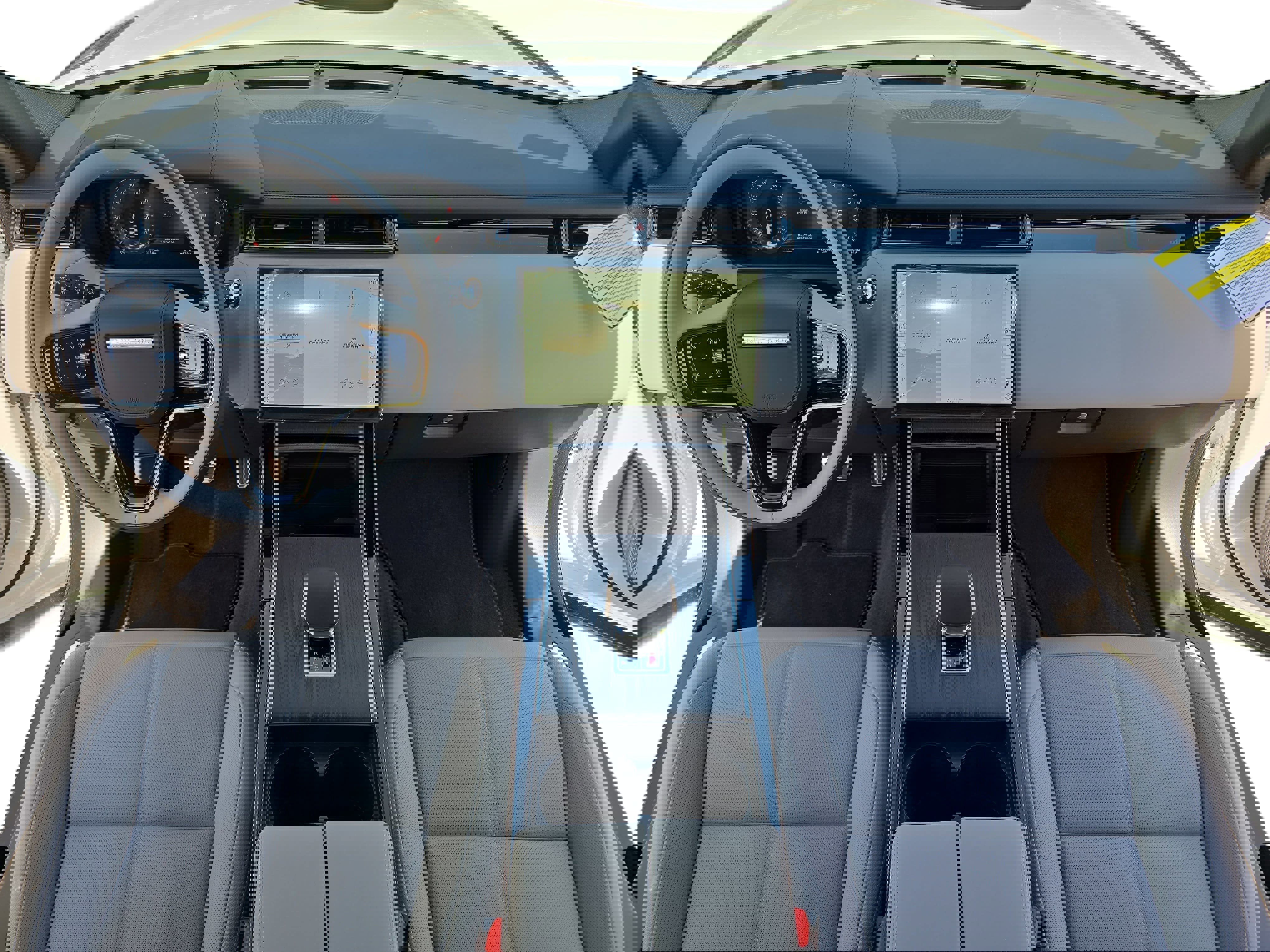 New 2026 Land Rover Range Rover Velar Dynamic SE AWD/4WD image 9