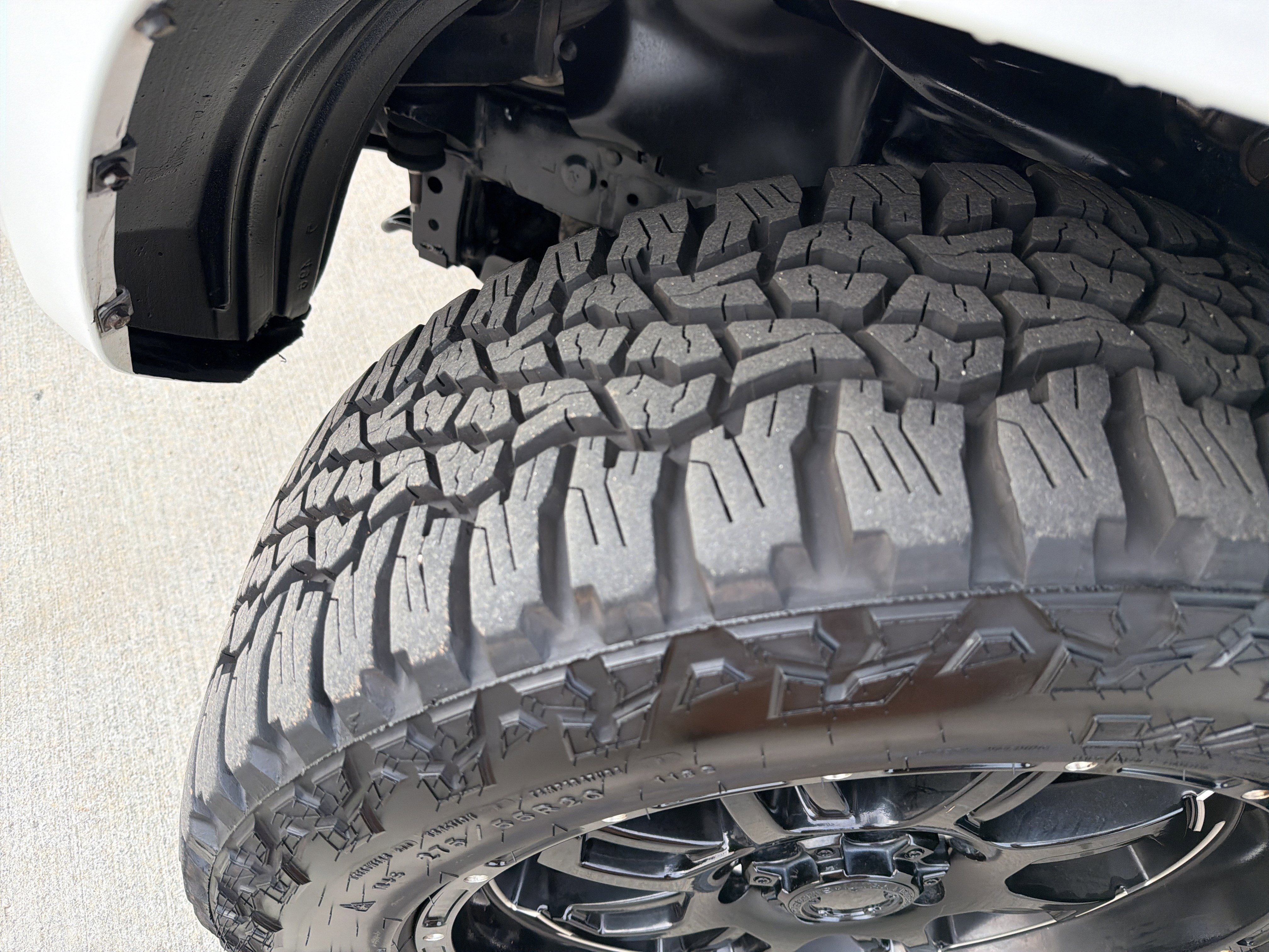 Used 2017 Toyota 4Runner SR5 Premium image 12