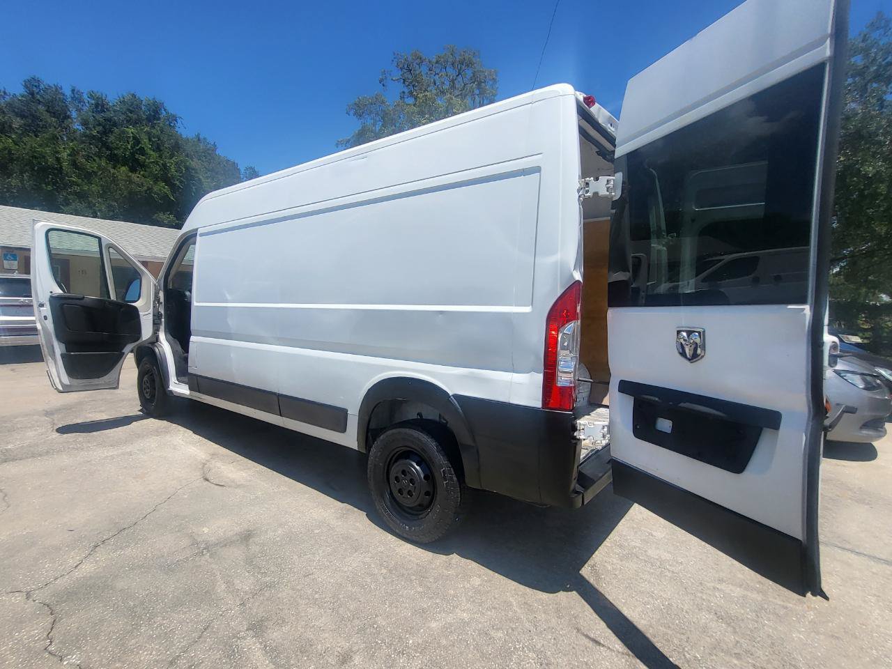 Used 2017 RAM ProMaster 2500 FWD image 57