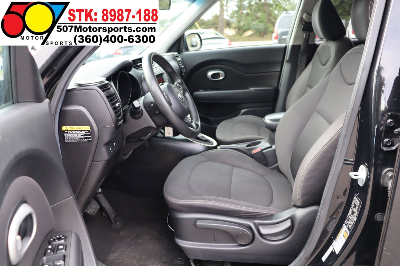 Used 2015 Kia Soul image 11