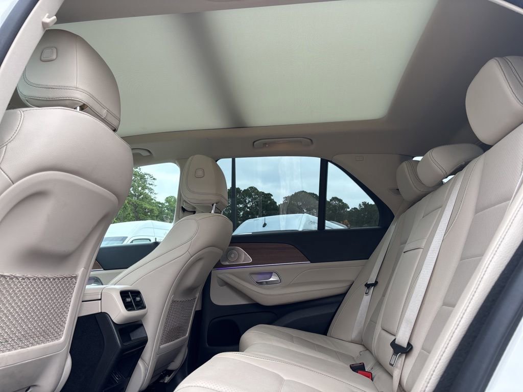 Used 2022 Mercedes-Benz GLE 350 4MATIC w/ Premium Package image 22