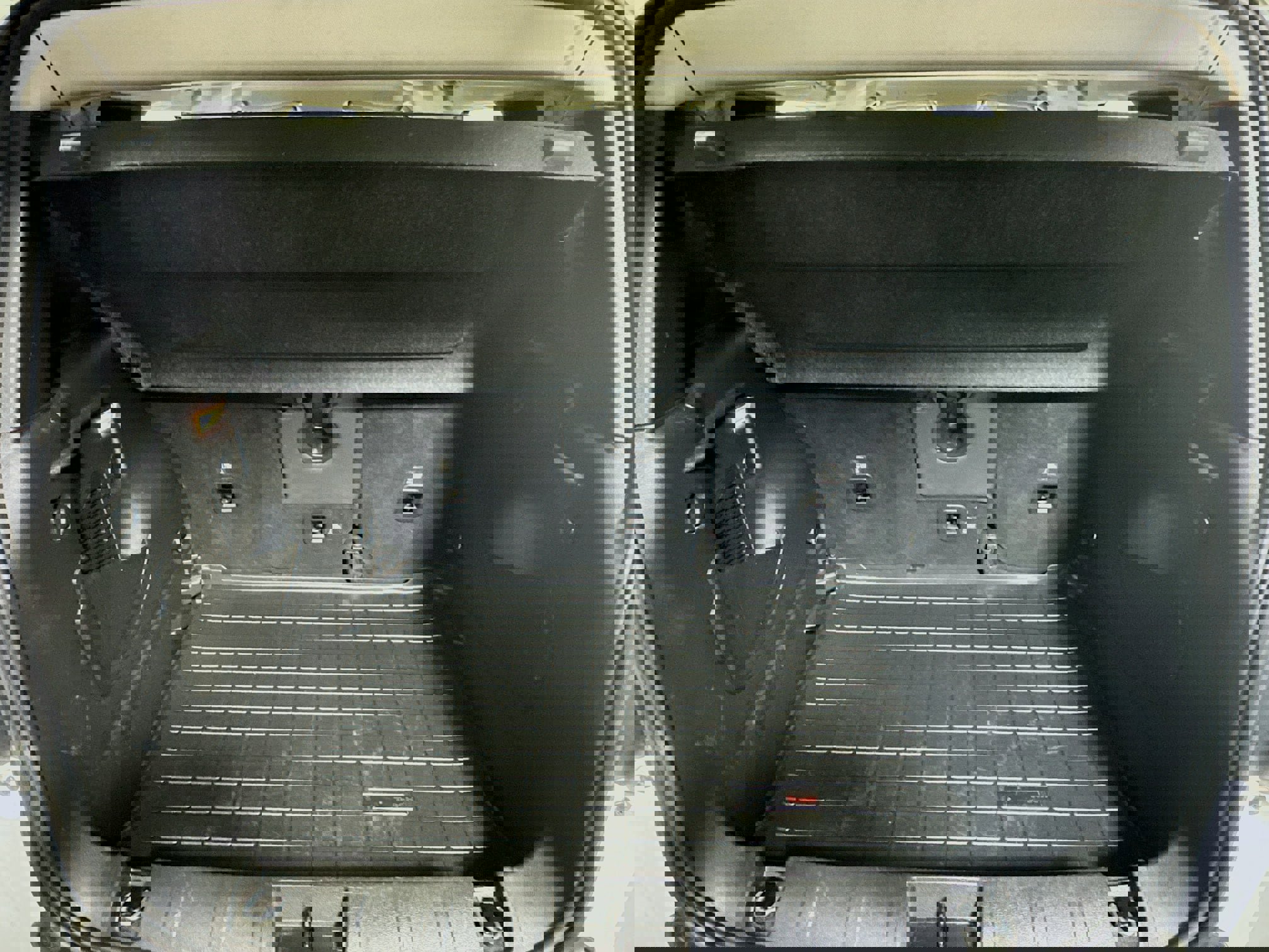 Used 2021 Jeep Renegade Limited image 25