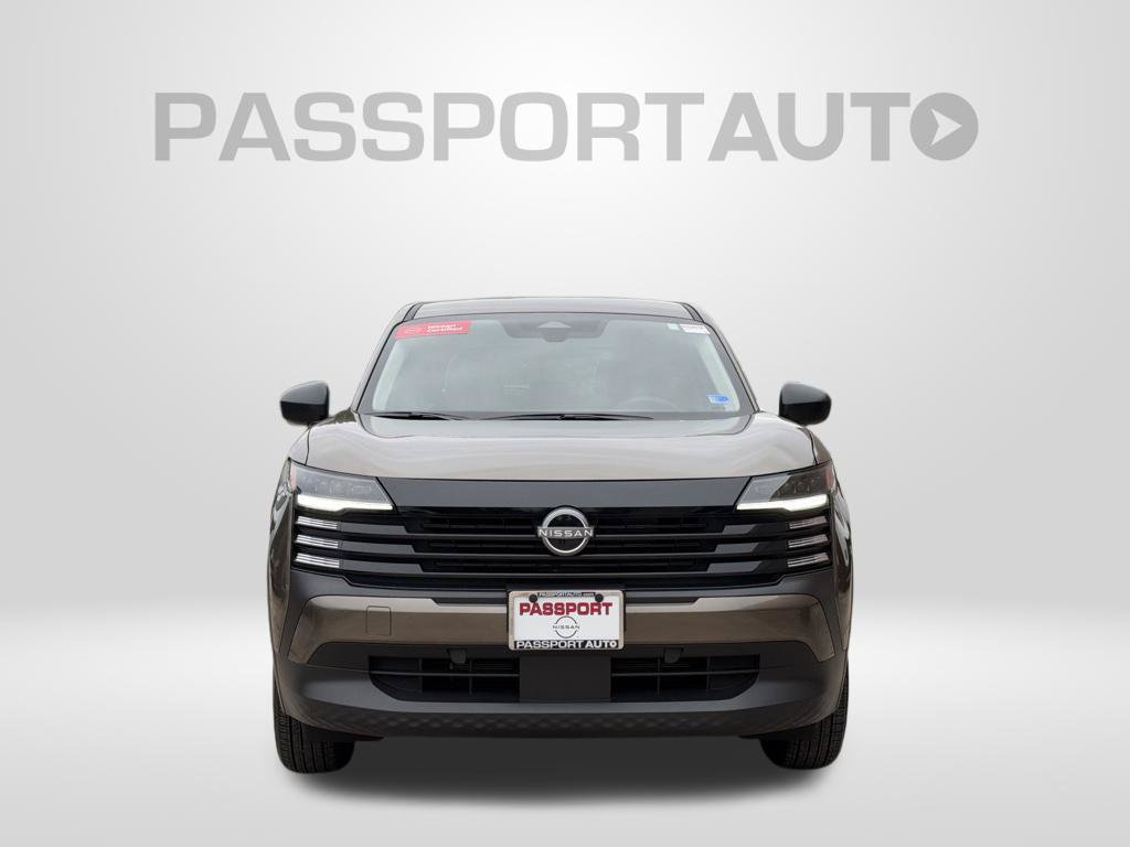 Used 2026 Nissan Kicks S FWD image 2