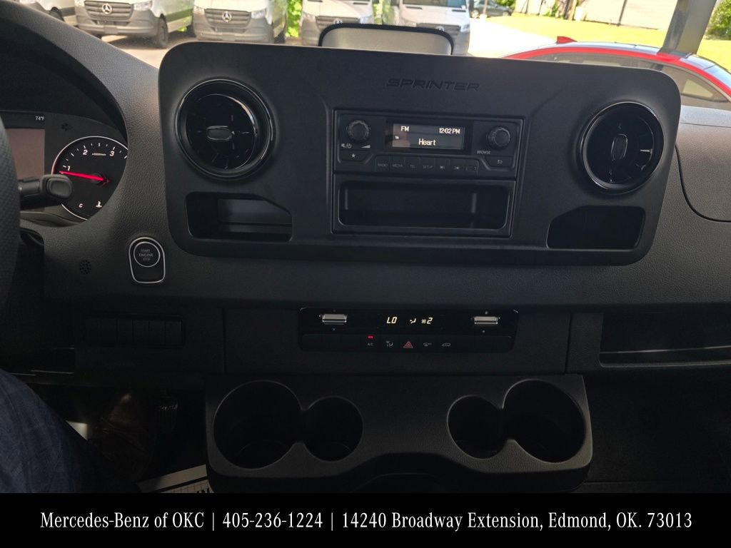New 2026 Mercedes-Benz Sprinter 2500 image 10