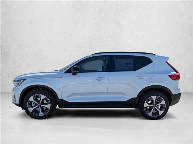 New 2026 Volvo XC40 B5 Plus w/ Protection Package Premier AWD/4WD image 3
