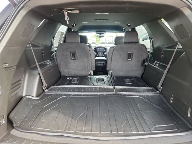 Used 2023 Chevrolet Traverse LT FWD image 33