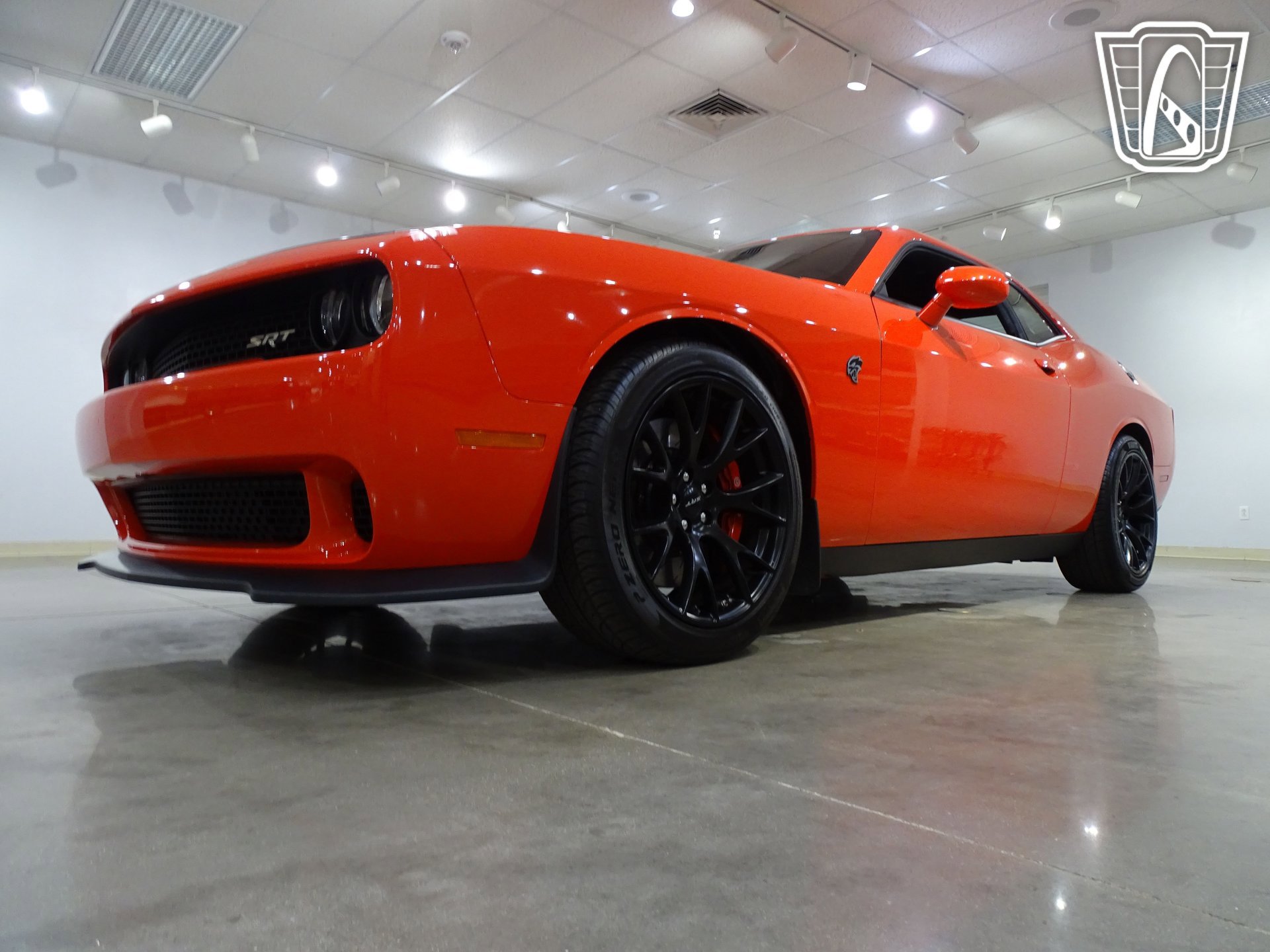 Used 2016 Dodge Challenger SRT Hellcat image 4