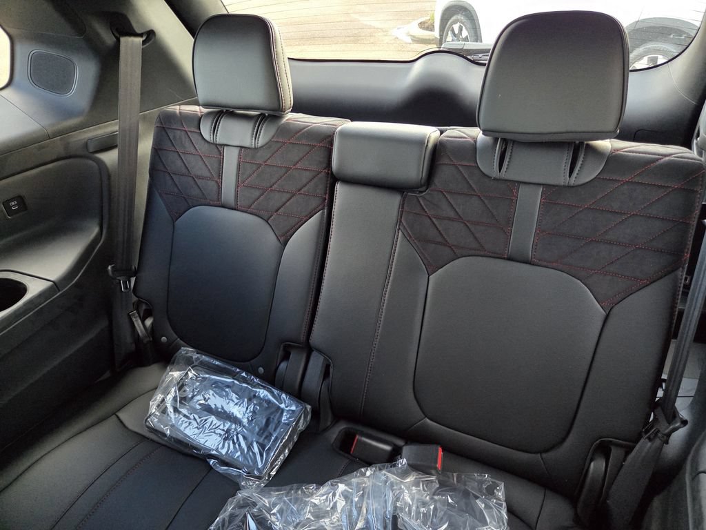New 2026 Honda Pilot Black Edition image 19
