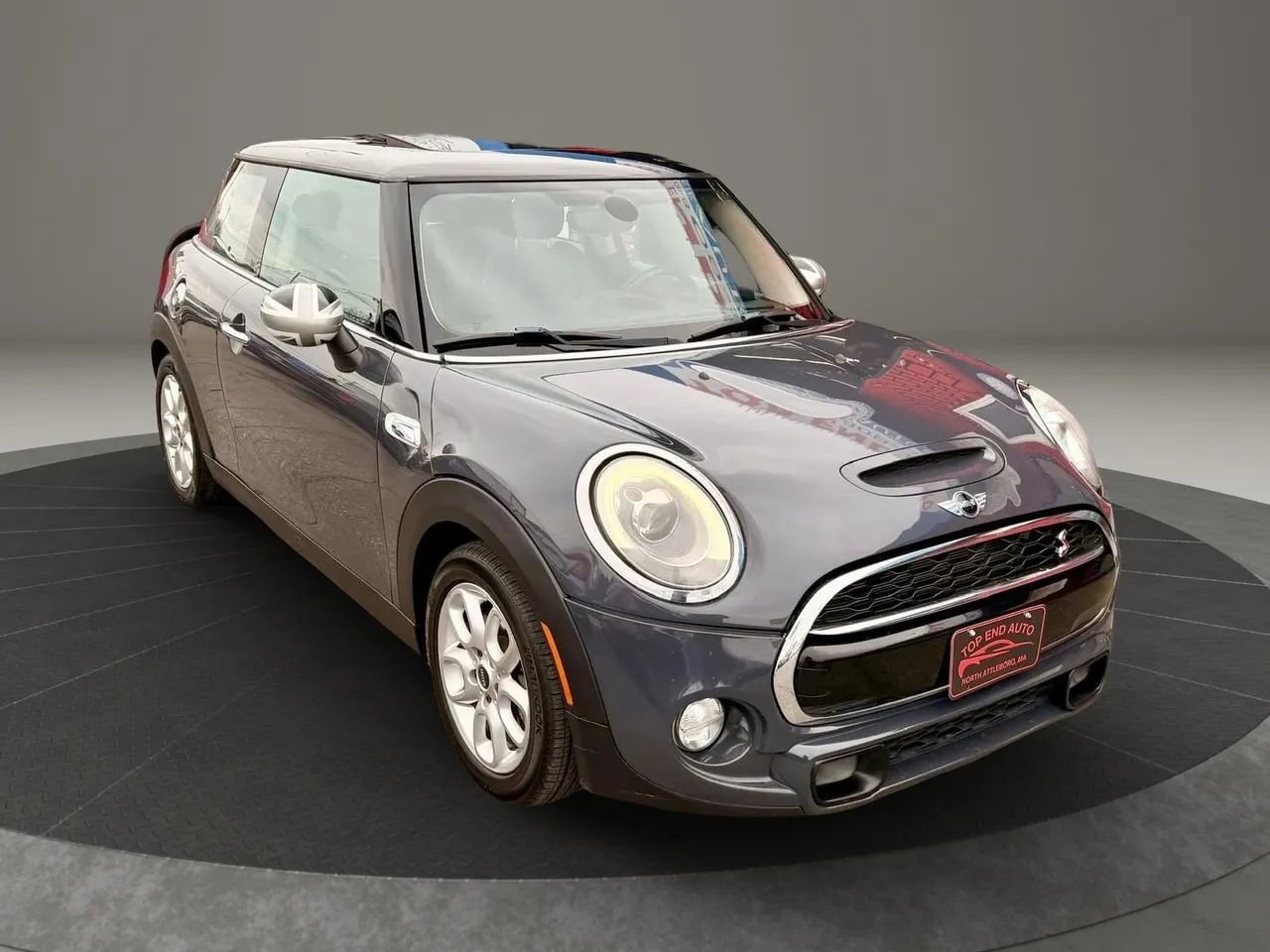 Used 2015 MINI Cooper S image 3