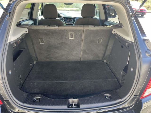 Used 2020 Chevrolet Trax LS w/ Tint and Cruise Package FWD image 7