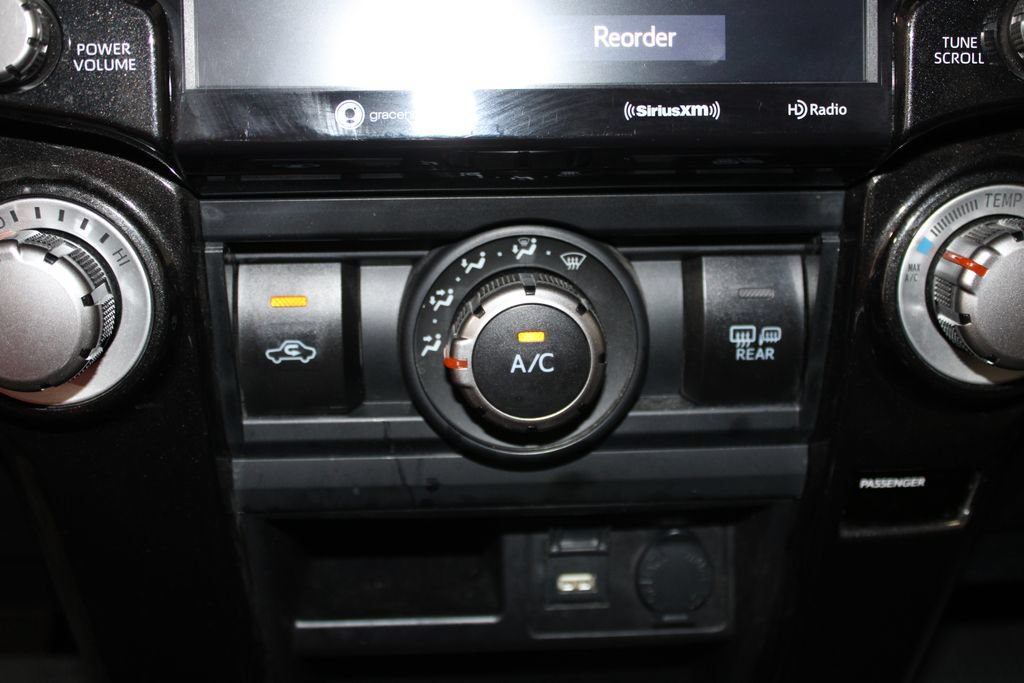 Used 2023 Toyota 4Runner TRD Off-Road Premium AWD/4WD image 53