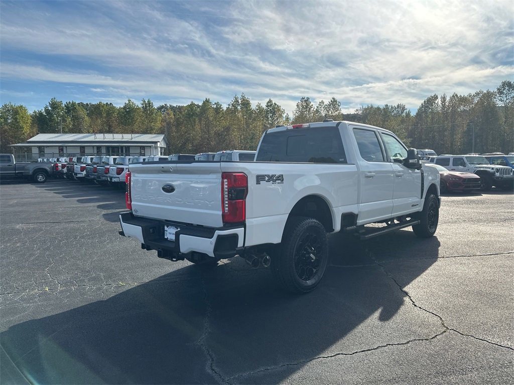 New 2026 Ford F250 Lariat w/ Black Appearance Package image 5