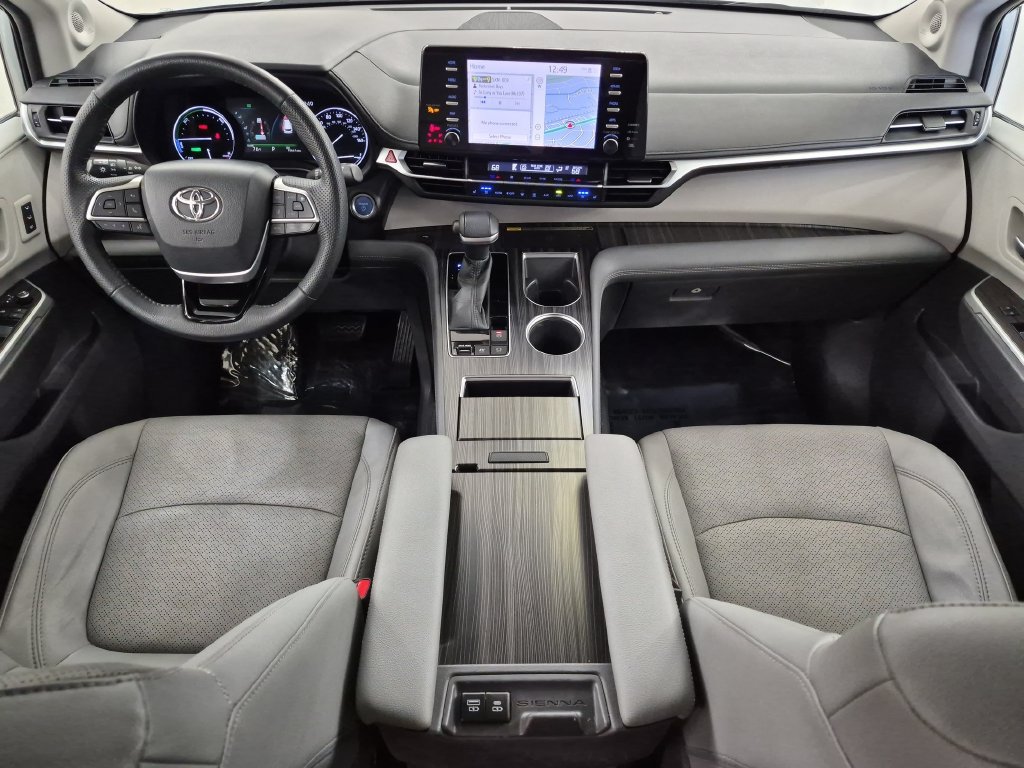 Used 2021 Toyota Sienna Limited AWD/4WD image 28