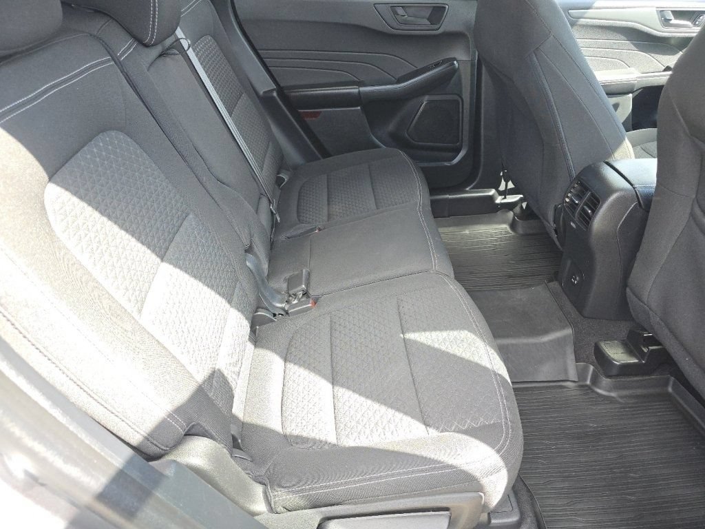 Used 2023 Ford Escape Active w/ Cold Weather Package FWD image 22