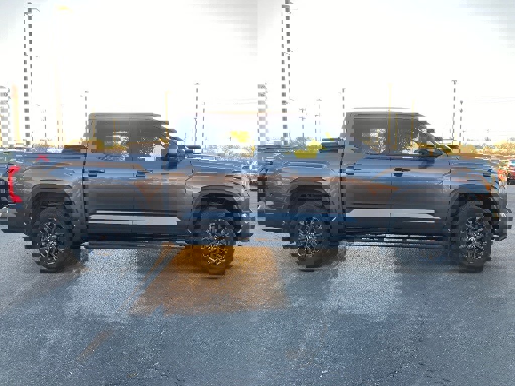 Used 2024 Toyota Tundra SR5 w/ SX Package image 4