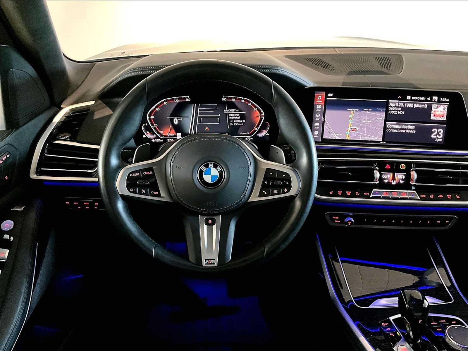 Used 2021 BMW X7 xDrive40i w/ M Sport Package AWD/4WD image 16