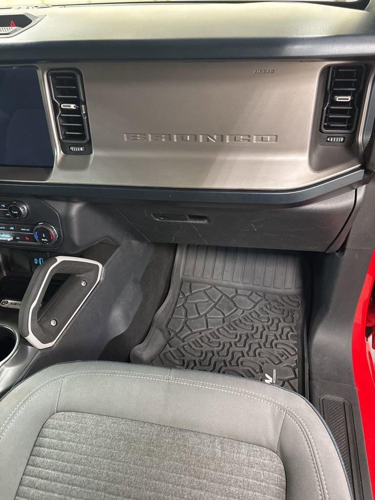 Used 2022 Ford Bronco Outer Banks image 27