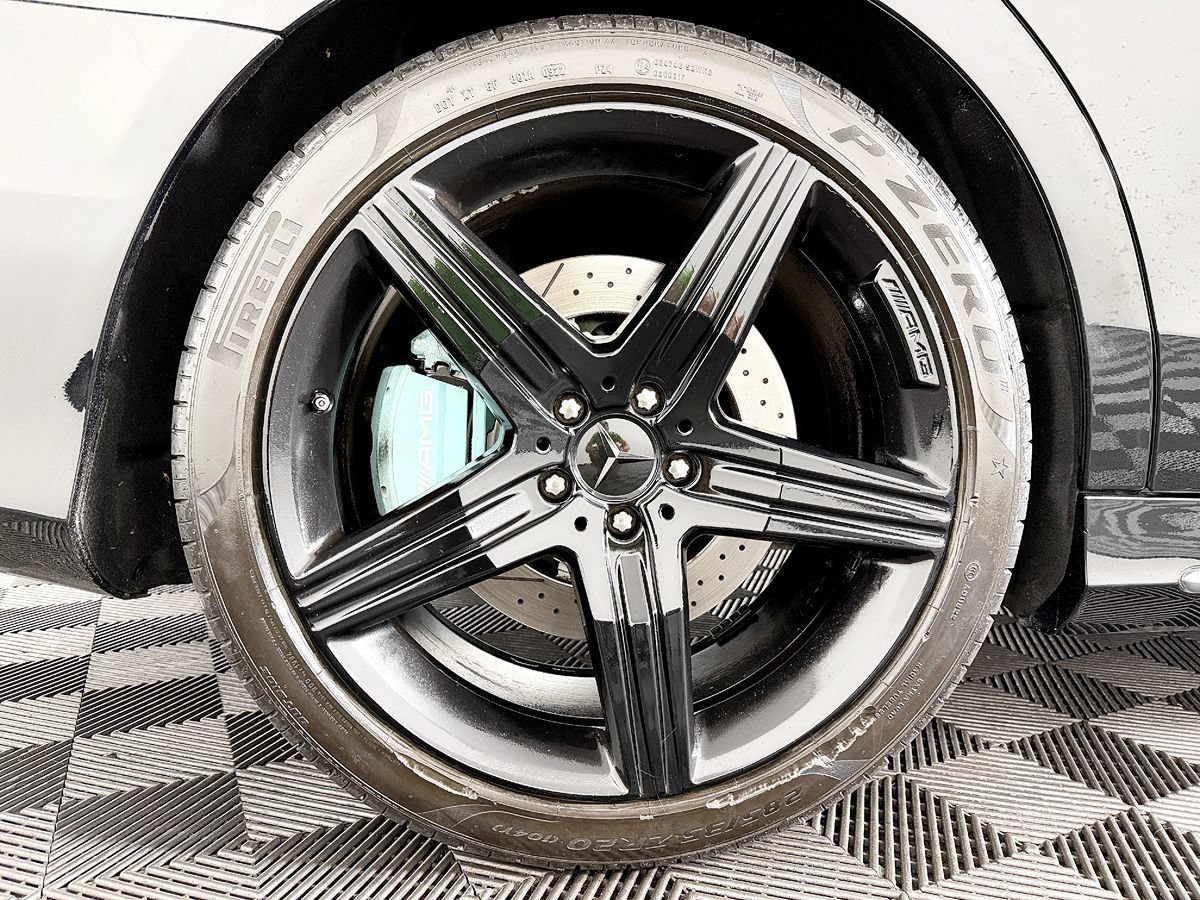 Used 2015 Mercedes-Benz S 63 AMG 4MATIC Sedan image 30