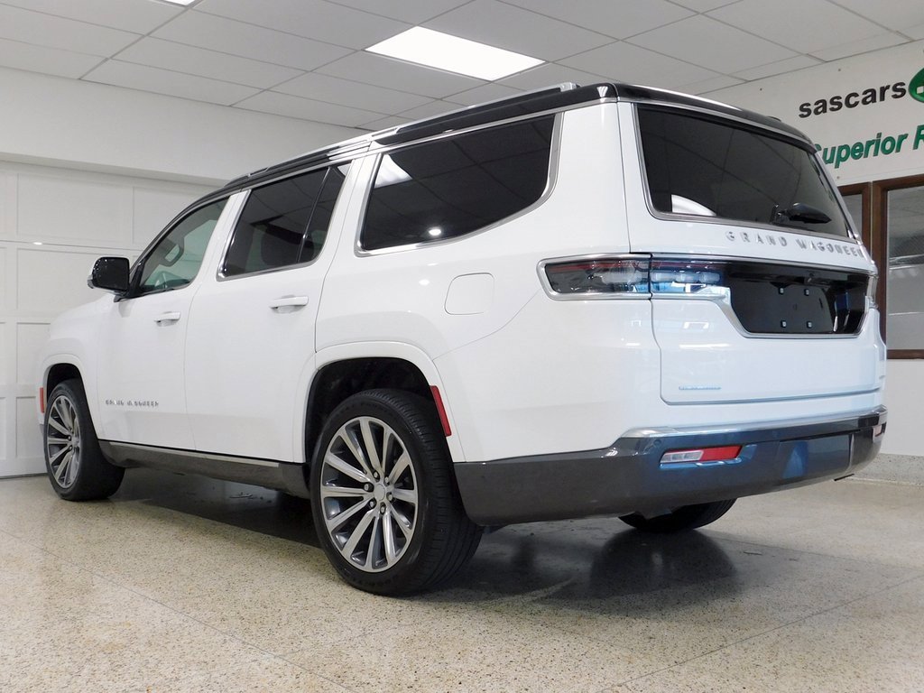 Used 2022 Jeep Grand Wagoneer Series II w/ Convenience Group III image 9