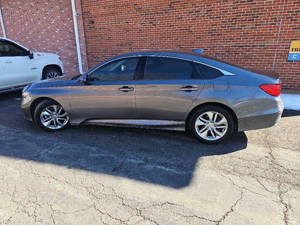 Used 2018 Honda Accord LX image 1