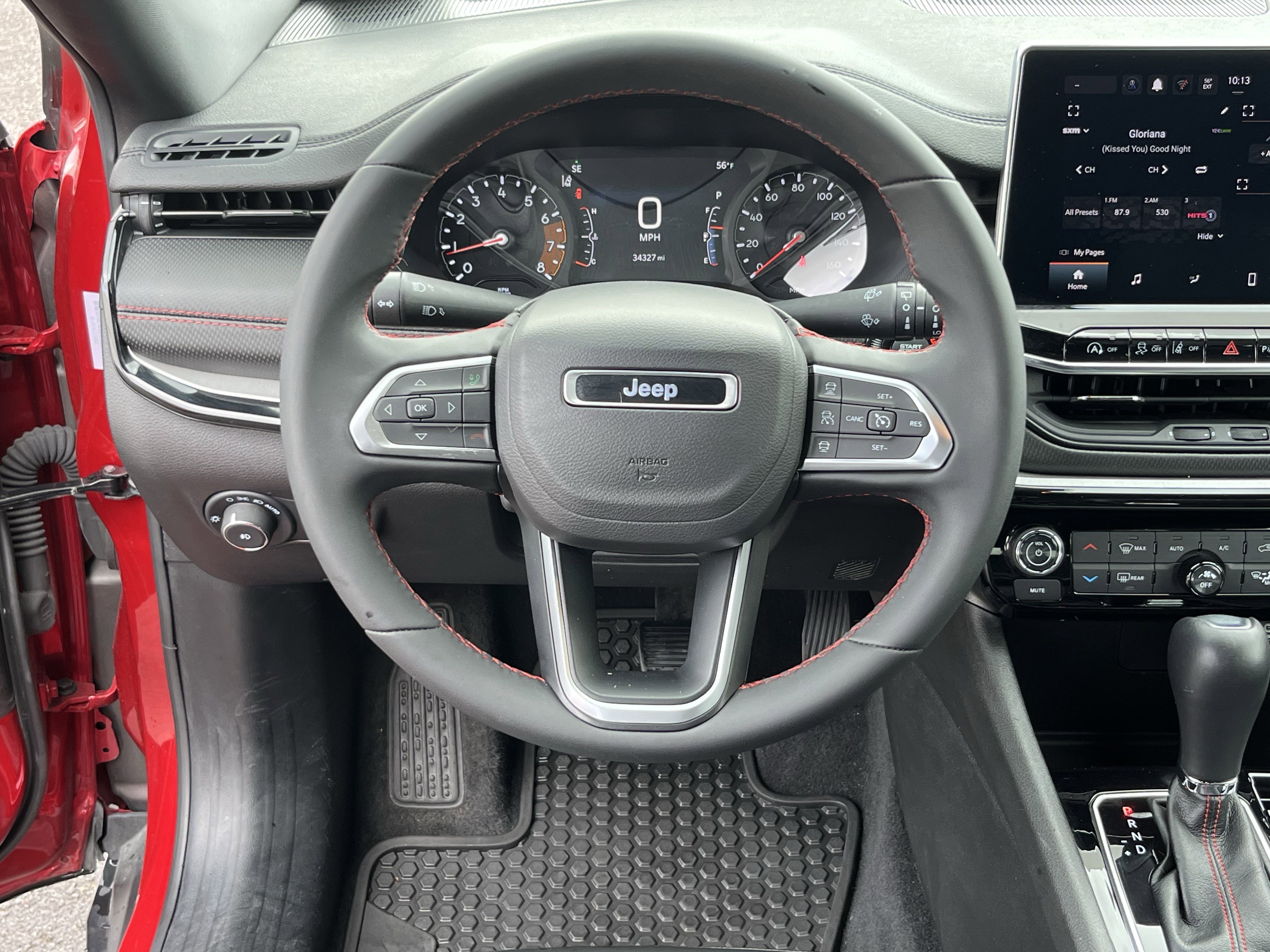 Used 2025 Jeep Compass Trailhawk AWD/4WD image 12