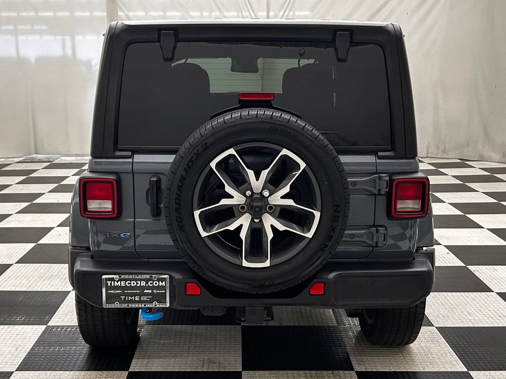 Certified 2024 Jeep Wrangler Unlimited AWD/4WD image 6