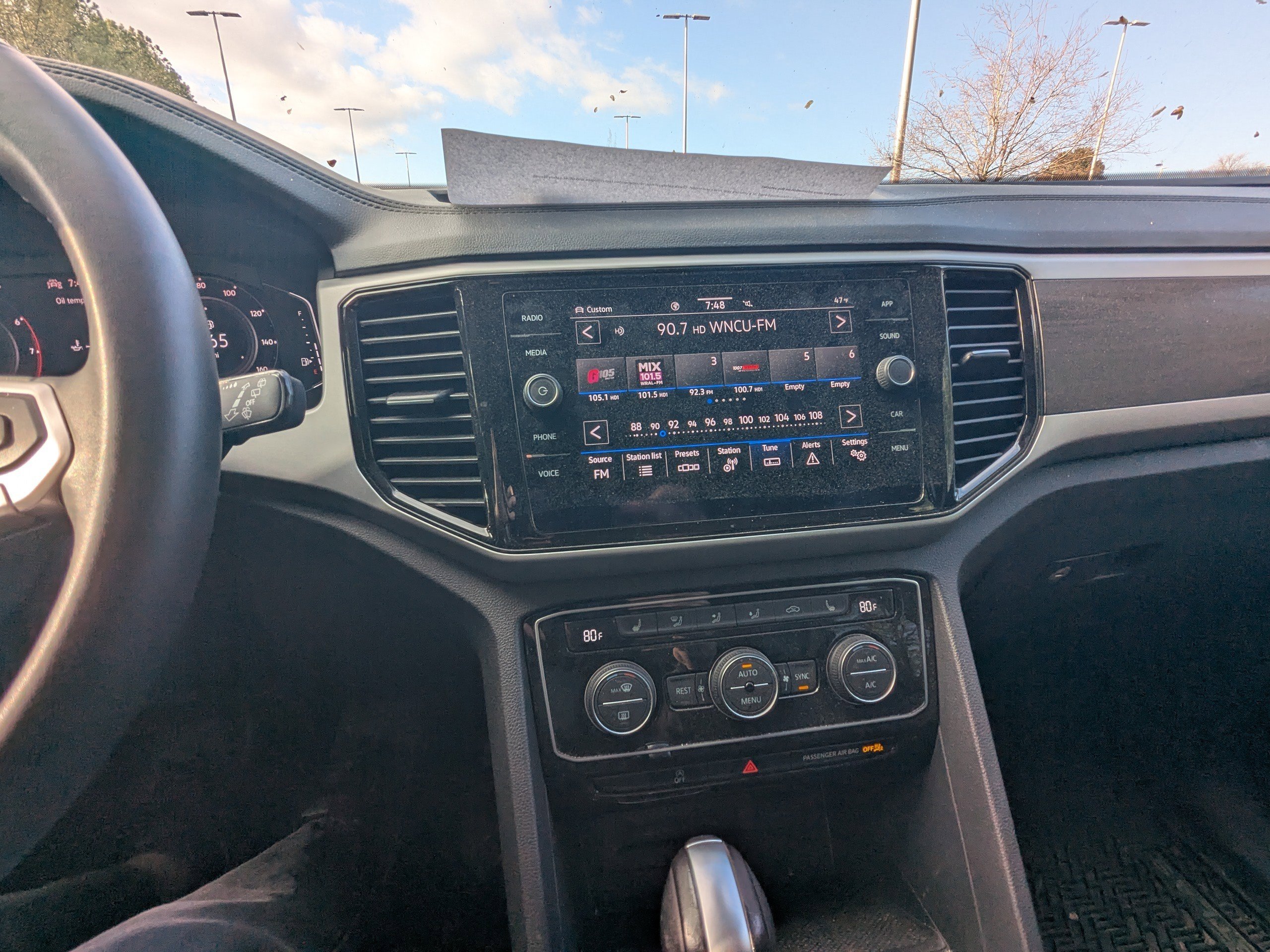 Used 2022 Volkswagen Atlas SE image 4