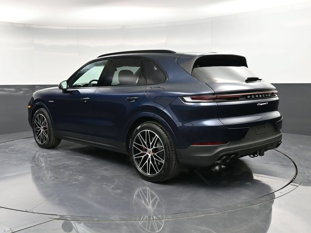 New 2026 Porsche Cayenne S AWD/4WD image 3