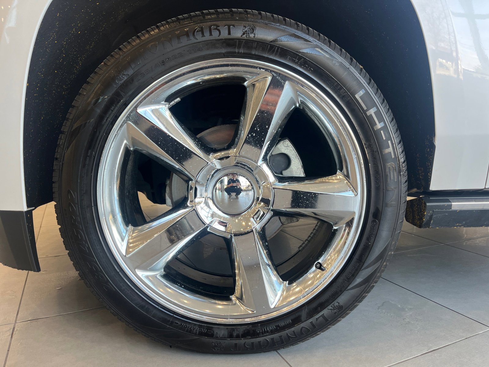 Used 2018 GMC Yukon Denali w/ Denali Ultimate Package image 10