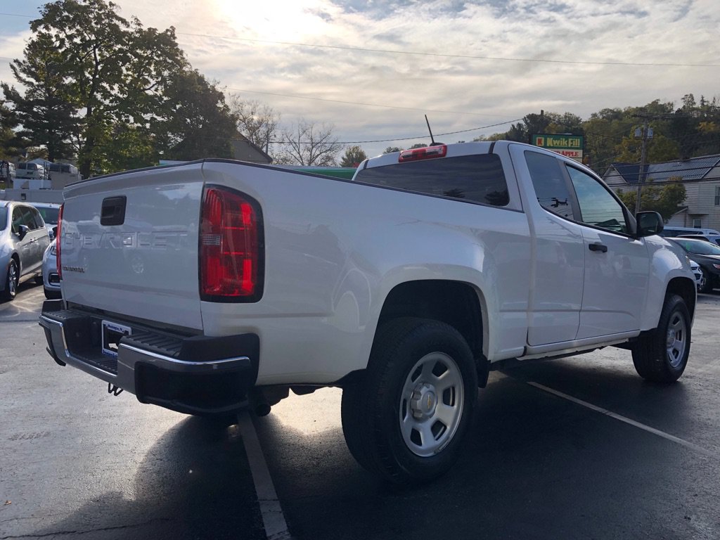 Used 2022 Chevrolet Colorado W/T RWD image 5