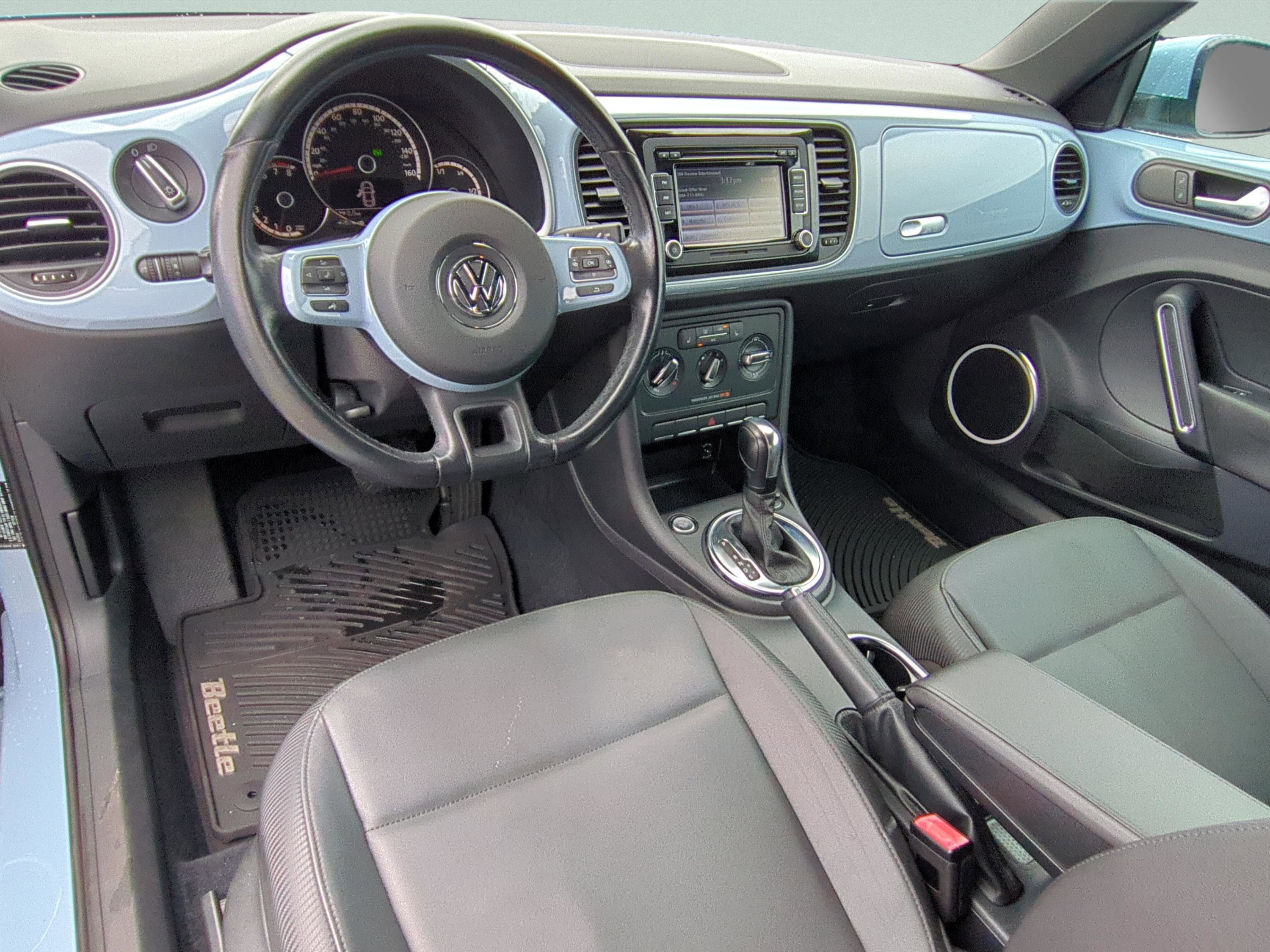 Used 2013 Volkswagen Beetle 2.5 FWD image 10