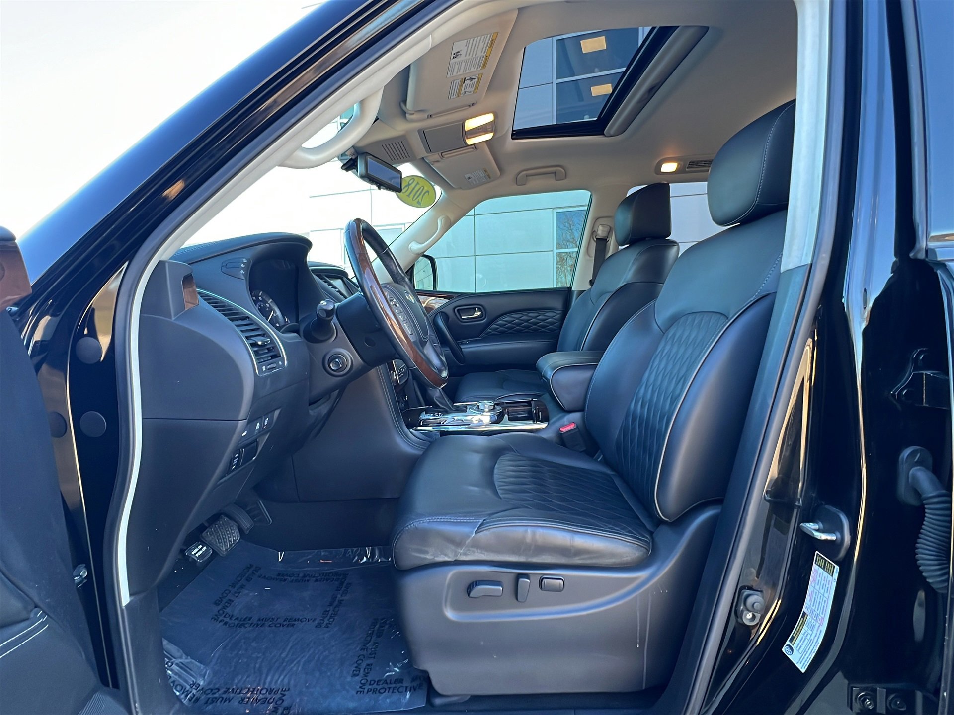 Certified 2018 INFINITI QX80 4WD w/ Deluxe Technology Package image 30