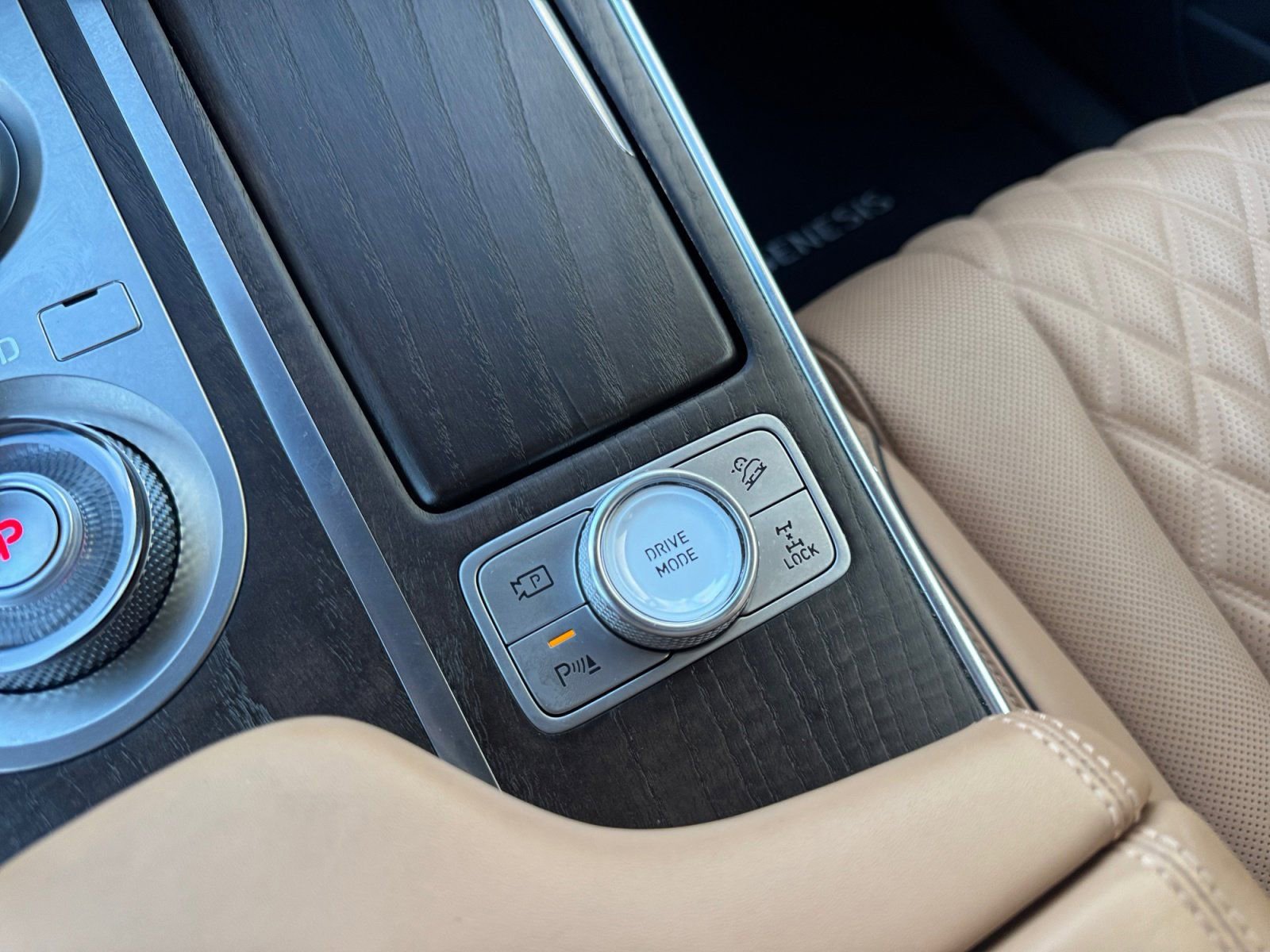 Used 2023 Genesis GV80 3.5T w/ Prestige Package image 26