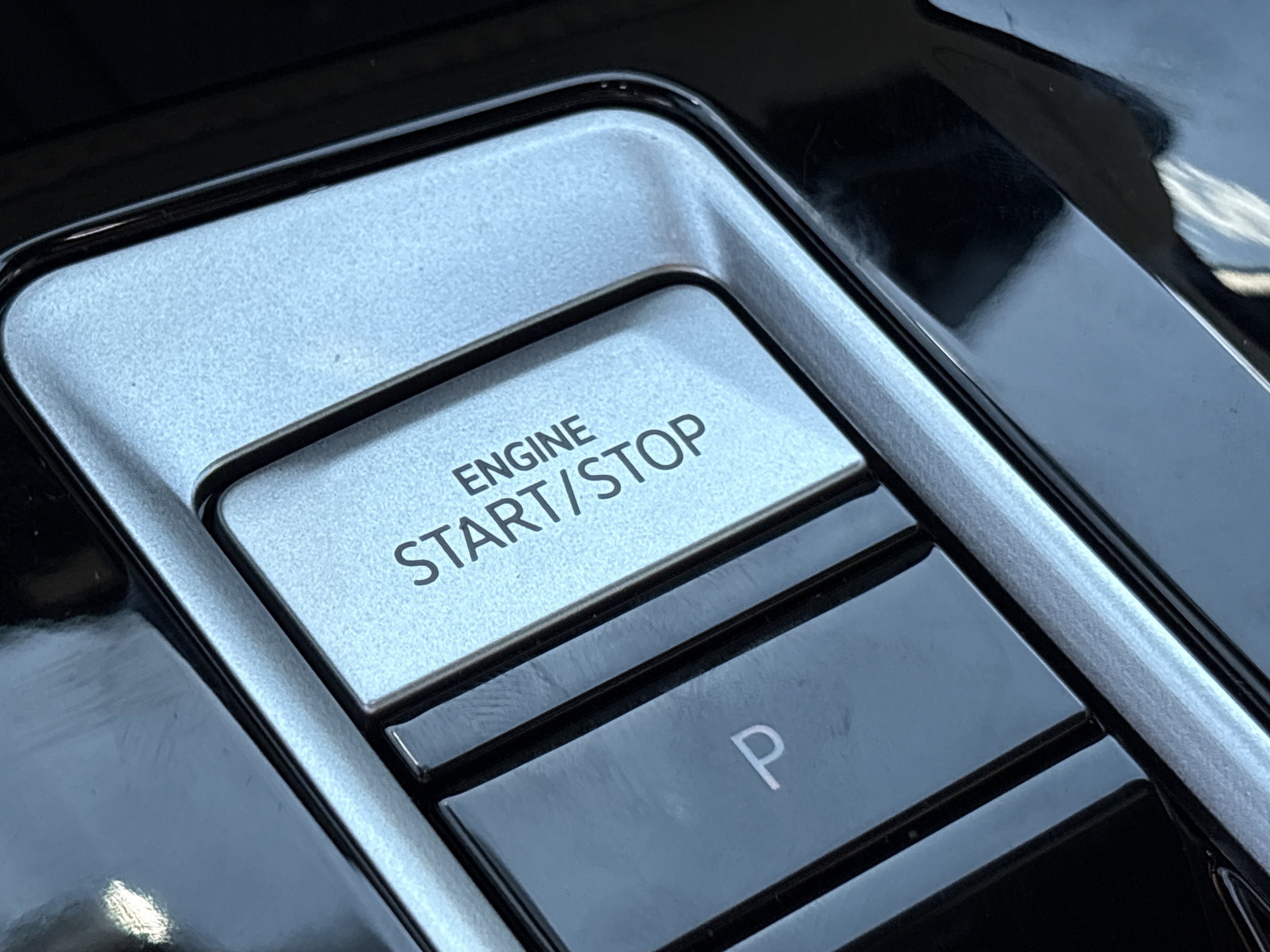 New 2026 Volkswagen Atlas Cross Sport SEL Premium R-Line image 15