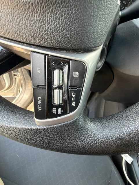 Used 2019 Kia Sorento L FWD image 46