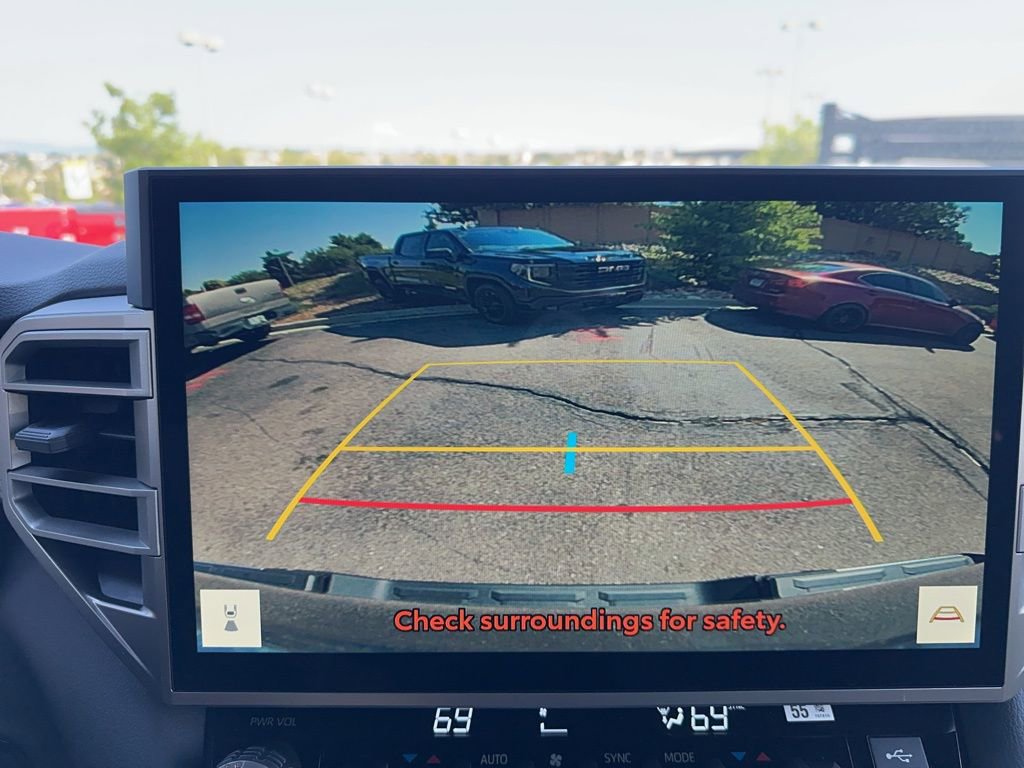 Used 2025 Toyota Tundra Limited image 22