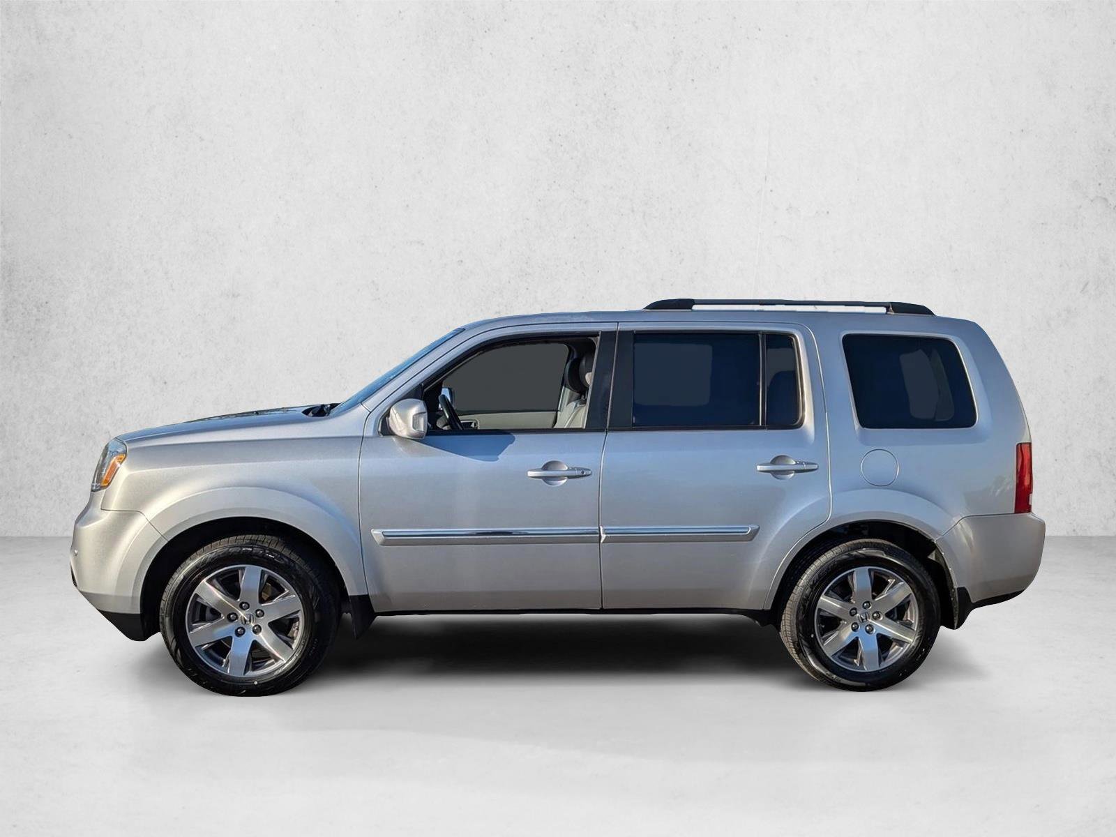Used 2013 Honda Pilot Touring image 10