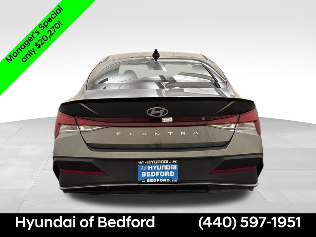 Certified 2026 Hyundai Elantra Sport FWD image 5
